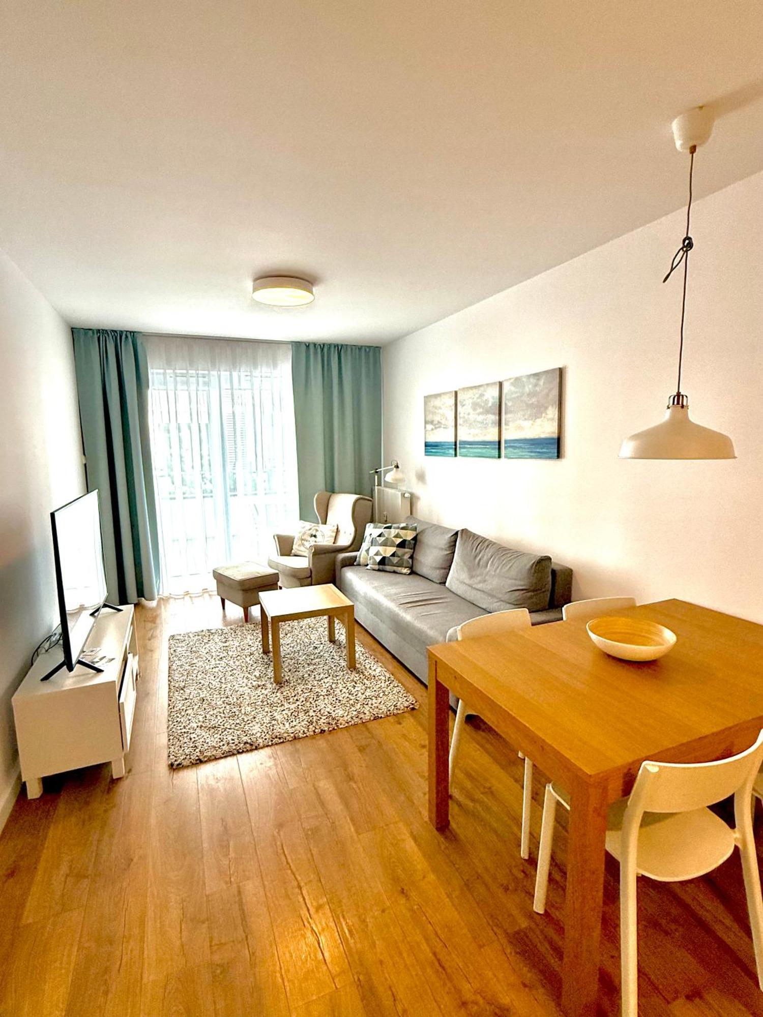Lazar Apartamenty Nadmorskie Tarasy โควอบเซก ภายนอก รูปภาพ